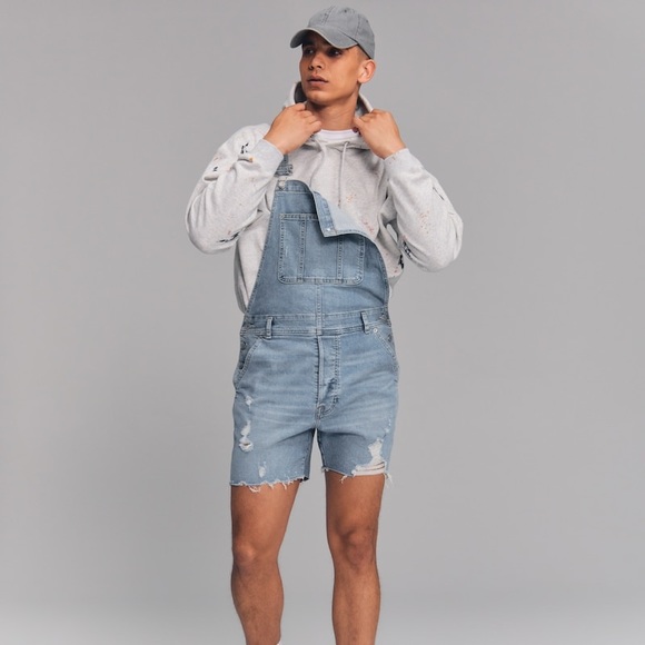 Abercrombie & Fitch Other - Abercrombie & Fitch Men’s Denim Shortalls in Light Medium Ripped Wash Sz XL